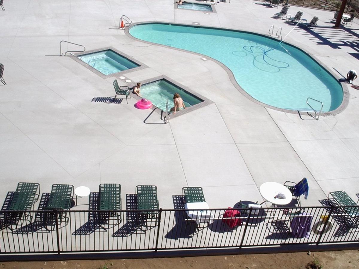 Holiday Inn Club Vacations - David Walley'S Resort Genoa Exterior foto
